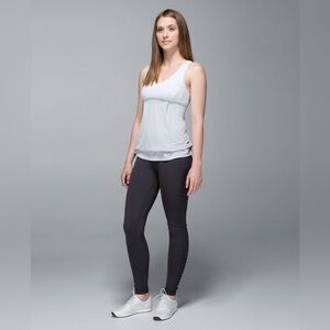 Lululemon Hustle & Bustle Tank
Heathered Light Grey / Wee Stripe White